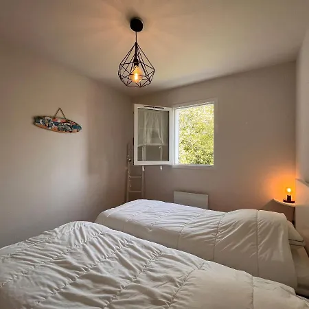 Avec Terrasse Et Piscine, Proche D'erromardie, Jean De Luz - Fr-1-239-932 Apartment